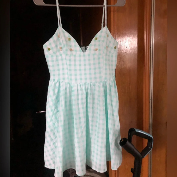 ZARA GINGHAM BEADED FLOWER DETAILED DRESS WITH POCKETS - Picture 5 of 14